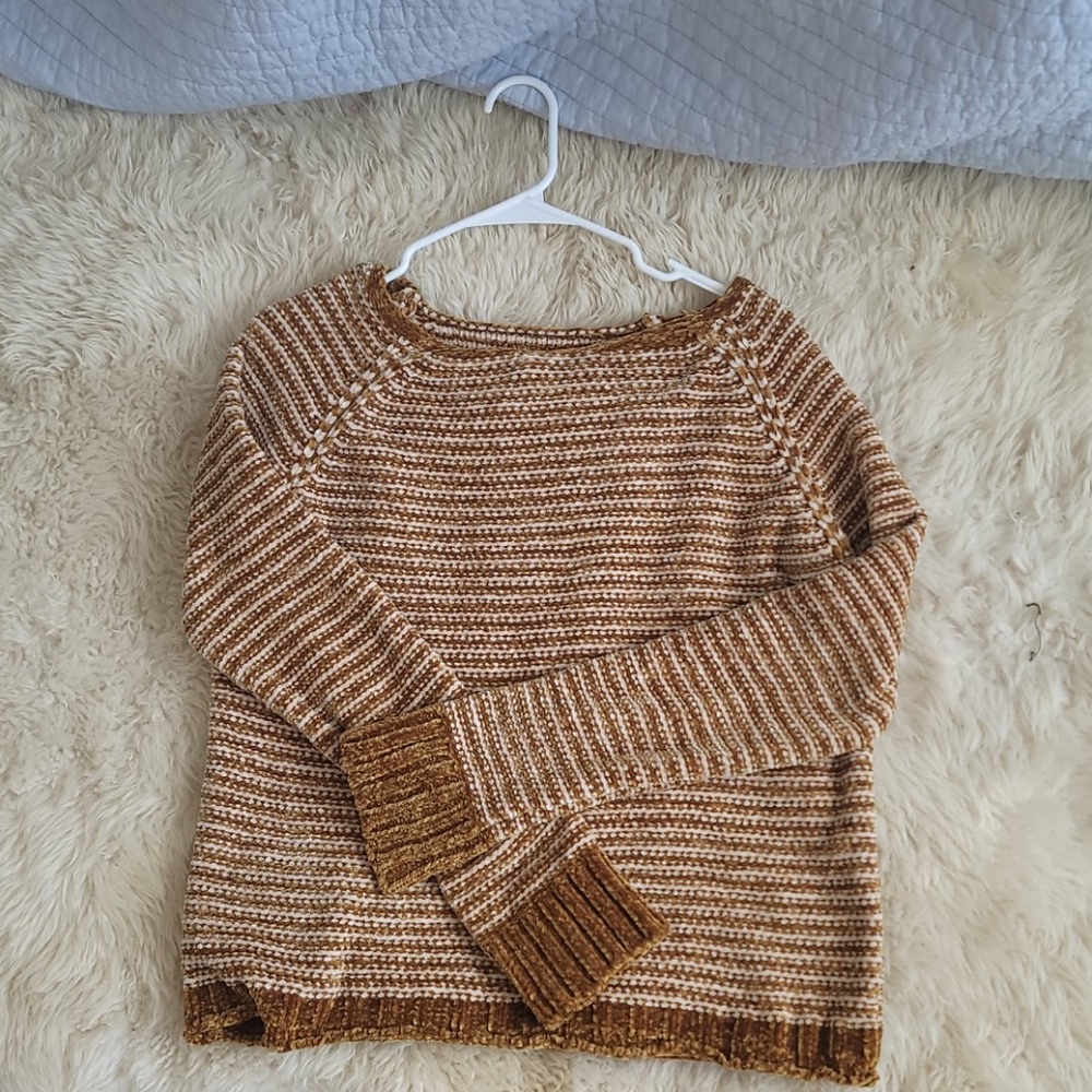 Chenille Golden/Cream Crewneck Sweater